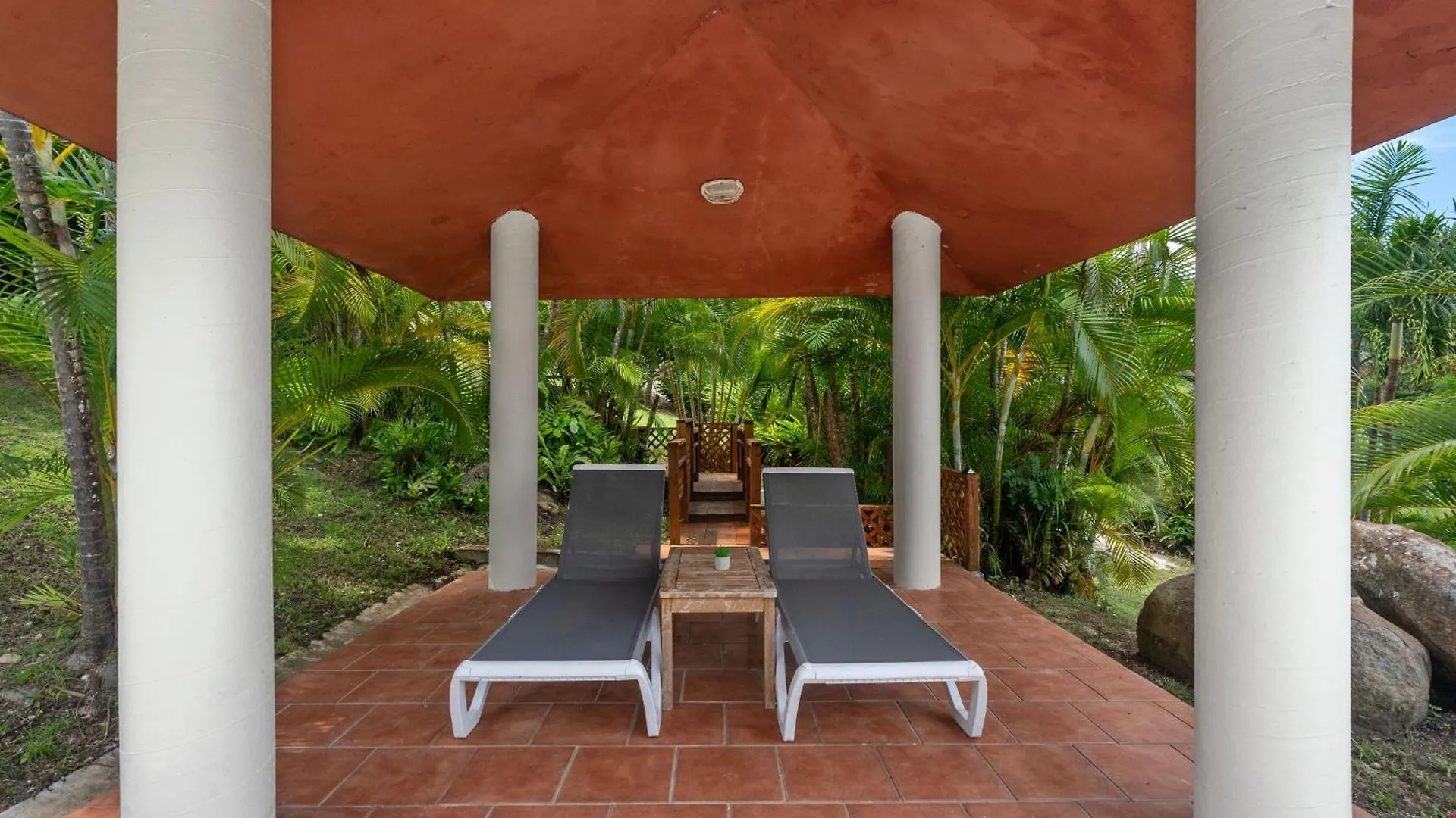 Nice Pool & Bbq W Mountain Views By Otium Carolina 0*,  Puerto Rico